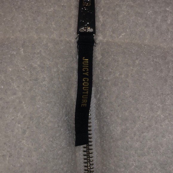 JUICY COUTURE! BLACK LASFI-Size: small. Color: white, cropped perfect condition - Picture 7 of 10